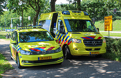 Hulpdiensten uitgerukt voor medisch incident op Kerkstraat in Wolvega