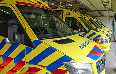 Hulpdiensten uitgerukt op Pathmossingel in Enschede